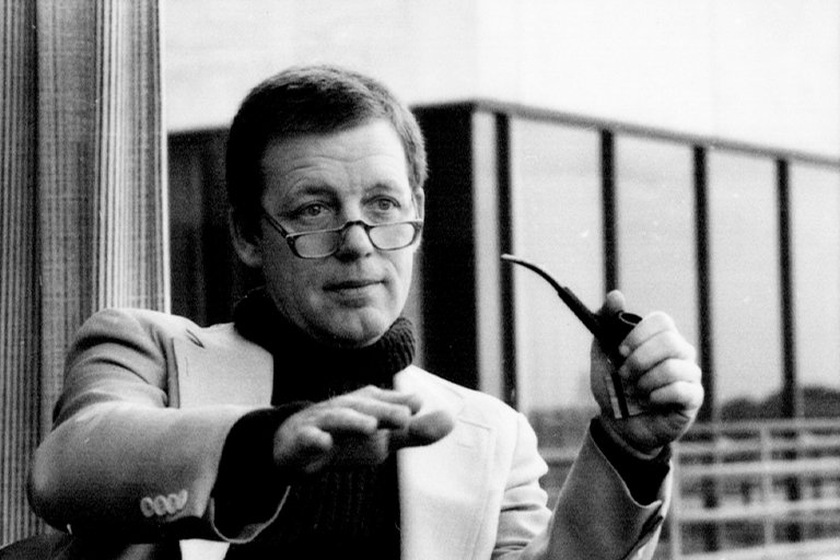 Robert Taylor, Innovator Who Shaped Modern Computing, Dies at 85 – The New York Times